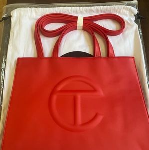 ⁣⁢⁡Telfar Red Purse M